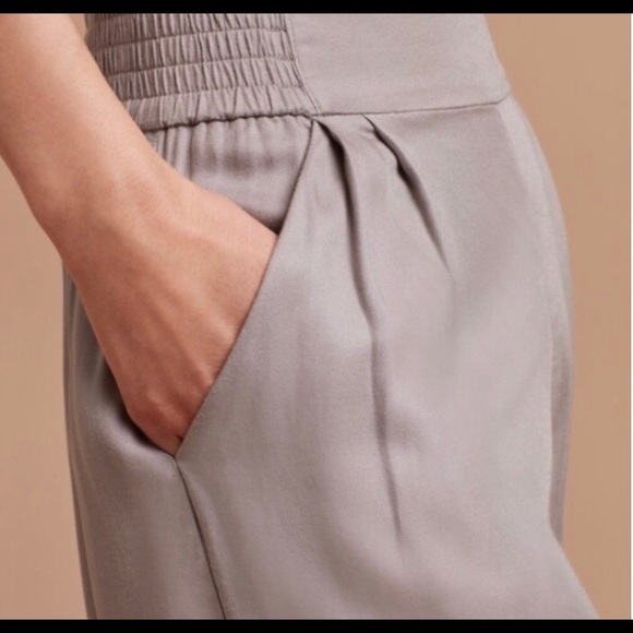 Aritzia Talula Sullivan Wide Crop - Picture 3 of 7